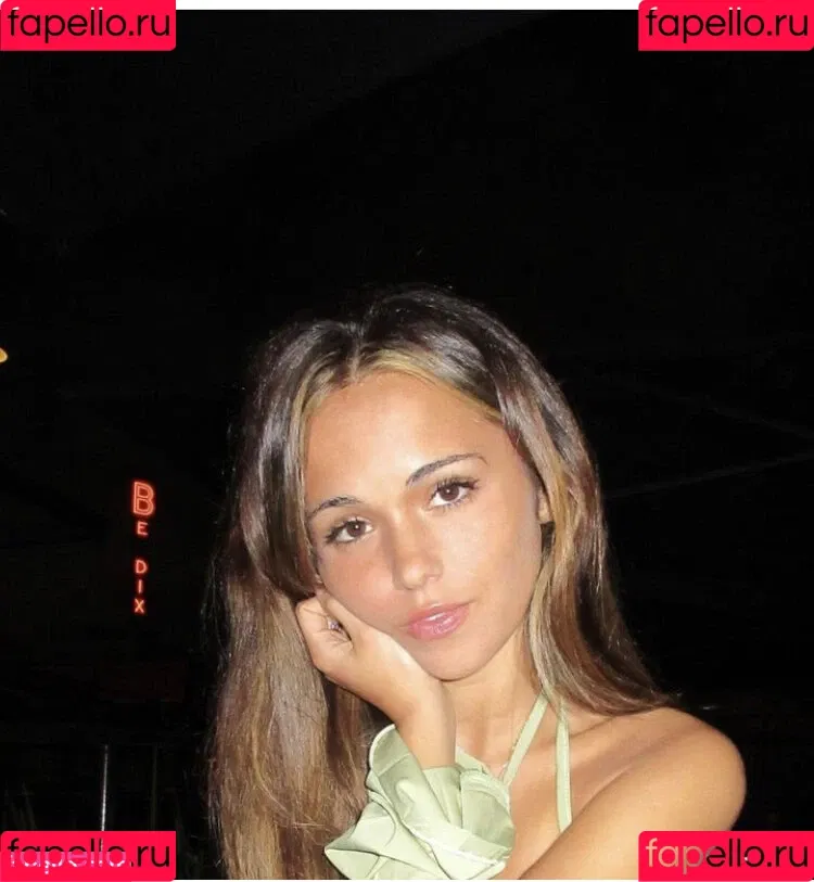 Laura Lindstrom Onlyfans Photo Gallery 