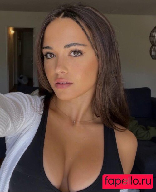 Laura Lindstrom Nude Onlyfans Photo 23