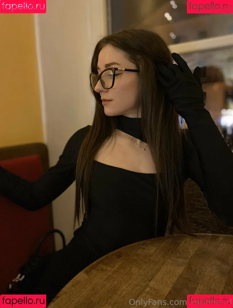 katiepearl Onlyfans Photo Gallery 