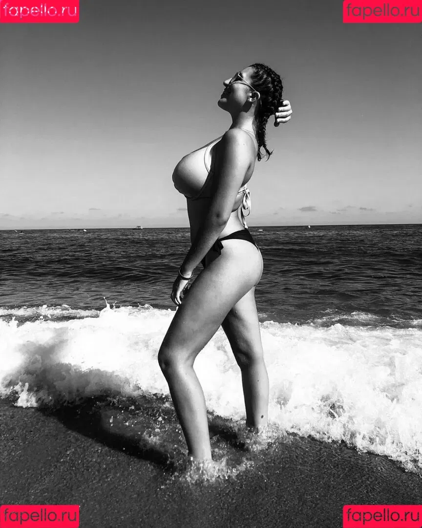 Anna Romero Onlyfans Photo Gallery 