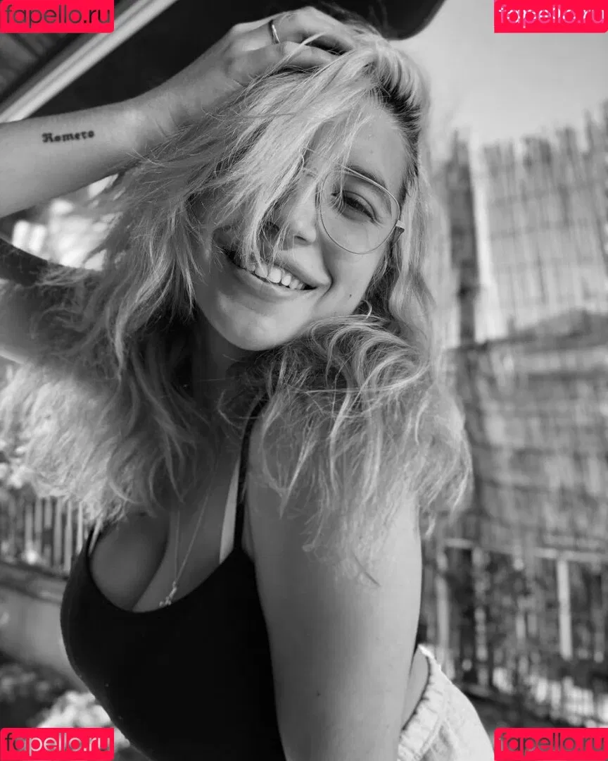 Anna Romero Onlyfans Photo Gallery 