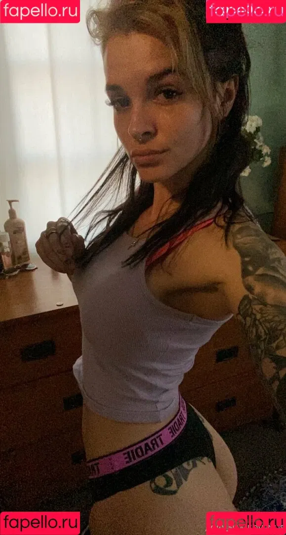 agirlnamedjager Onlyfans Photo Gallery 