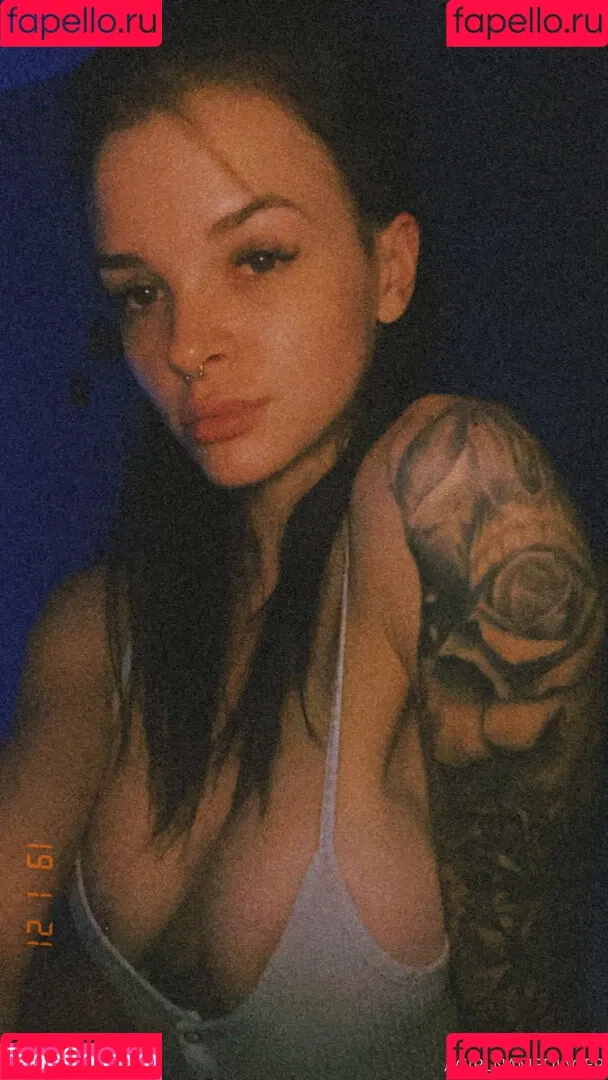 agirlnamedjager Onlyfans Photo Gallery 