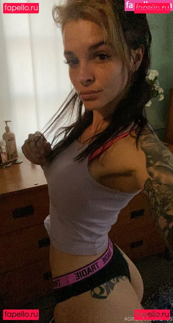 agirlnamedjager Onlyfans Photo Gallery 