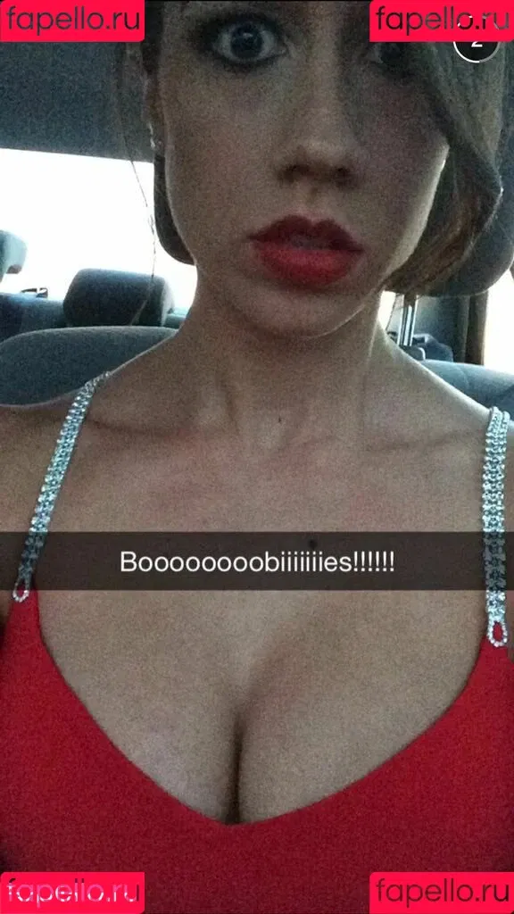 Colleen Ballinger Onlyfans Photo Gallery 