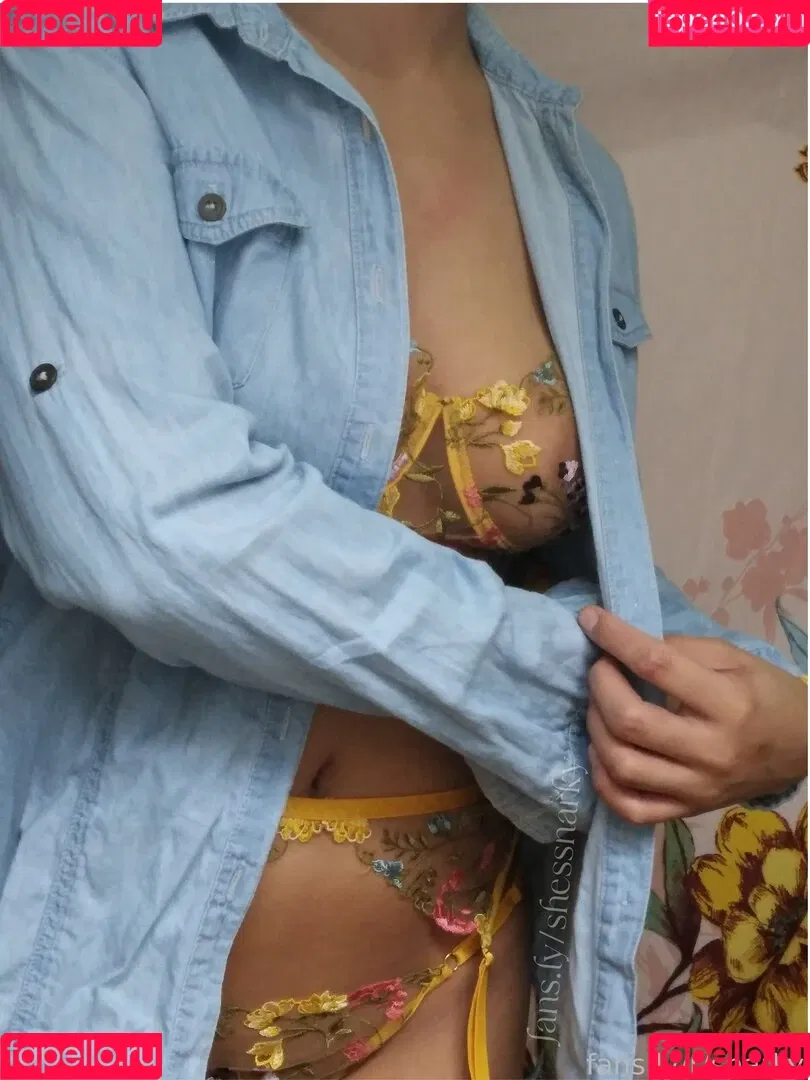 Shessnarky Onlyfans Photo Gallery 