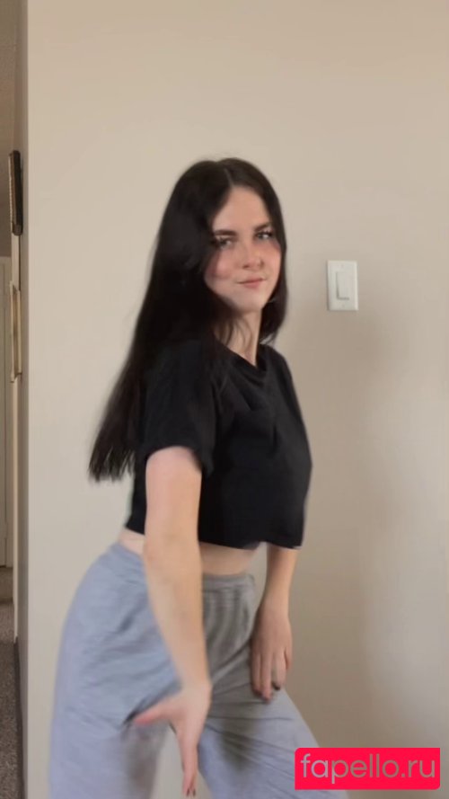 Olivia Evenstar Nude Onlyfans Photo 41