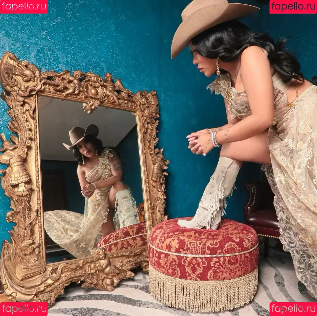 K Michelle Onlyfans Photo Gallery 