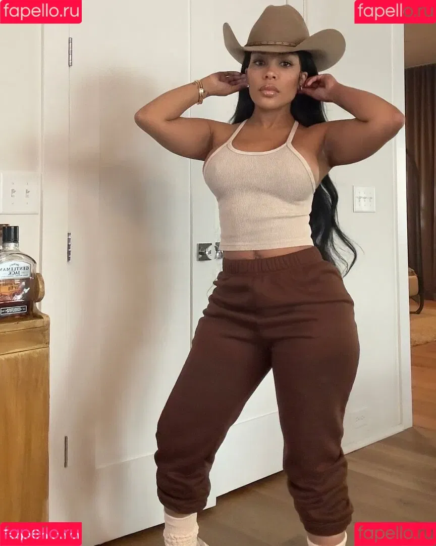 K Michelle Onlyfans Photo Gallery 