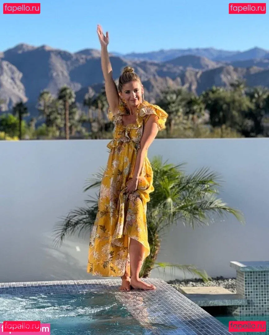 K Michelle Onlyfans Photo Gallery 