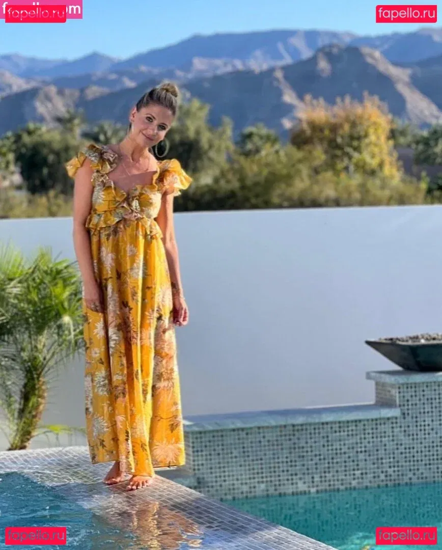 K Michelle Onlyfans Photo Gallery 