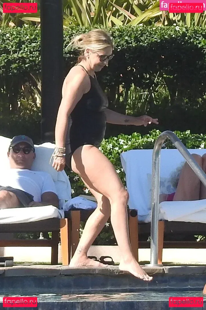 K Michelle Onlyfans Photo Gallery 