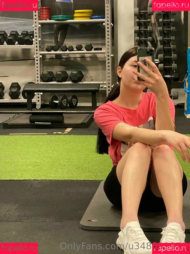 krisshy Onlyfans Photo Gallery 