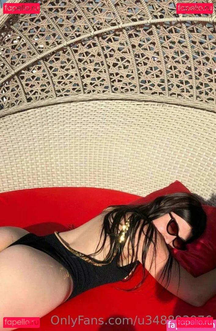 krisshy Onlyfans Photo Gallery 