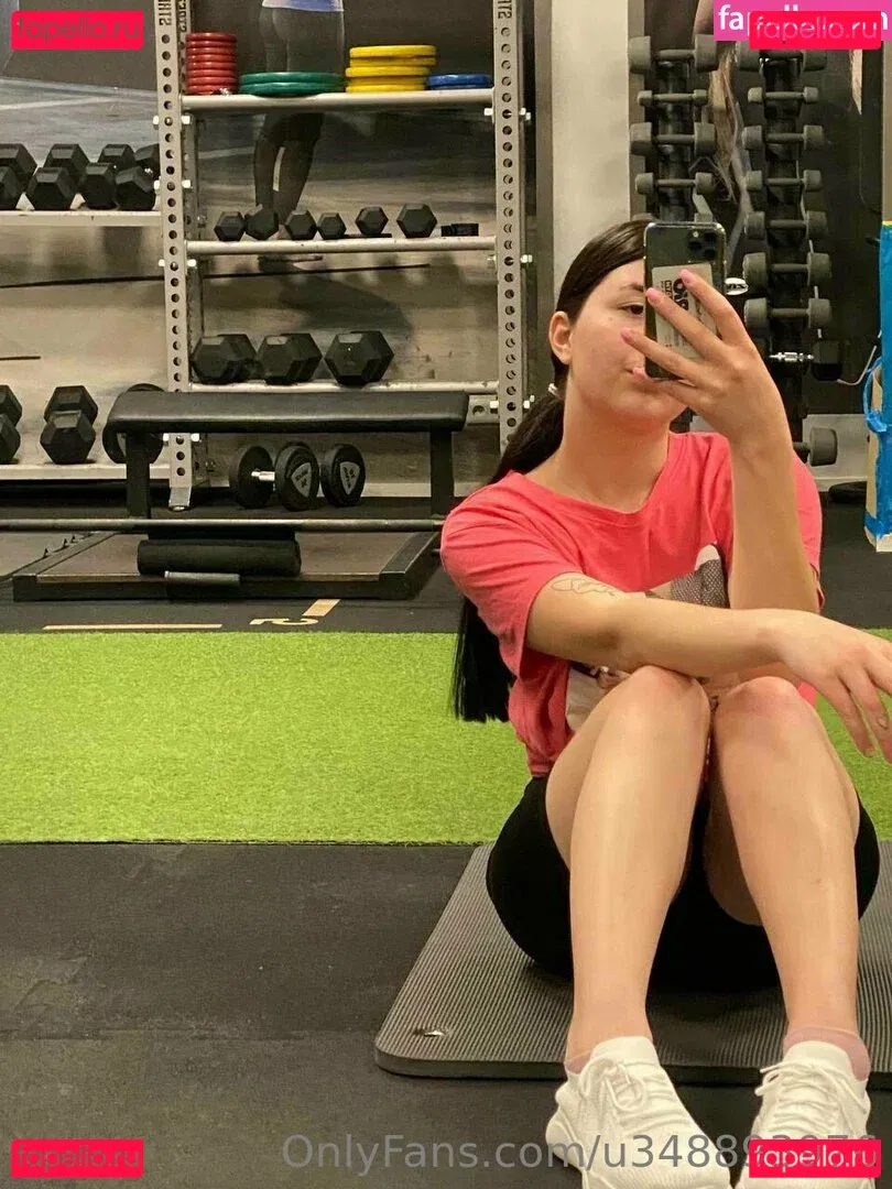 krisshy Onlyfans Photo Gallery 