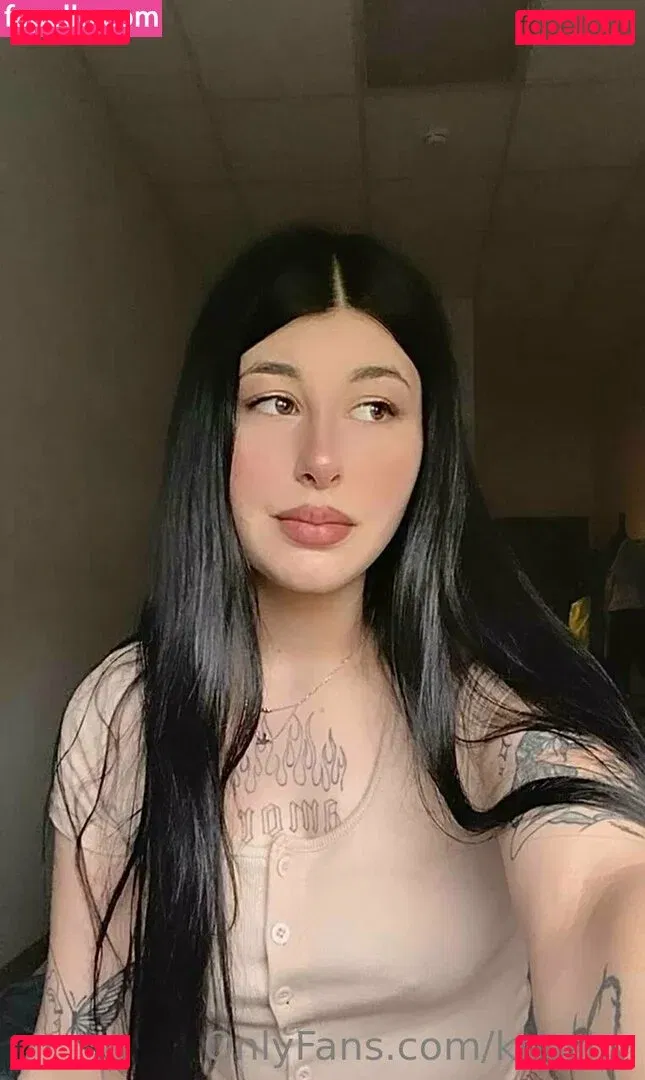 krisshy Onlyfans Photo Gallery 