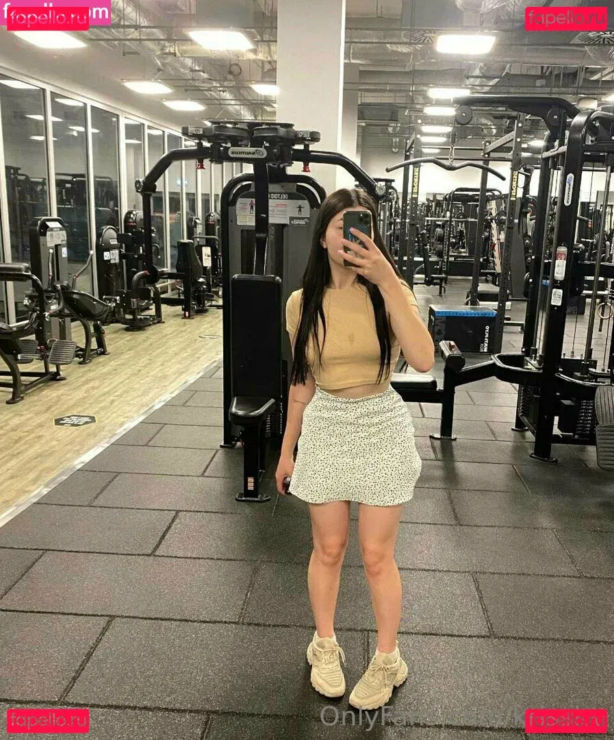 krisshy Onlyfans Photo Gallery 