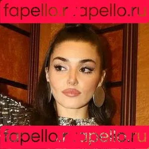 Hande Ercel Onlyfans Photo Gallery 
