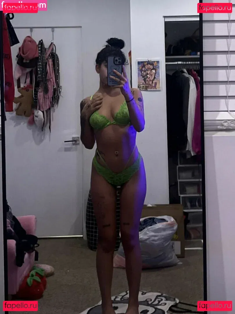 Vswrld Onlyfans Photo Gallery 