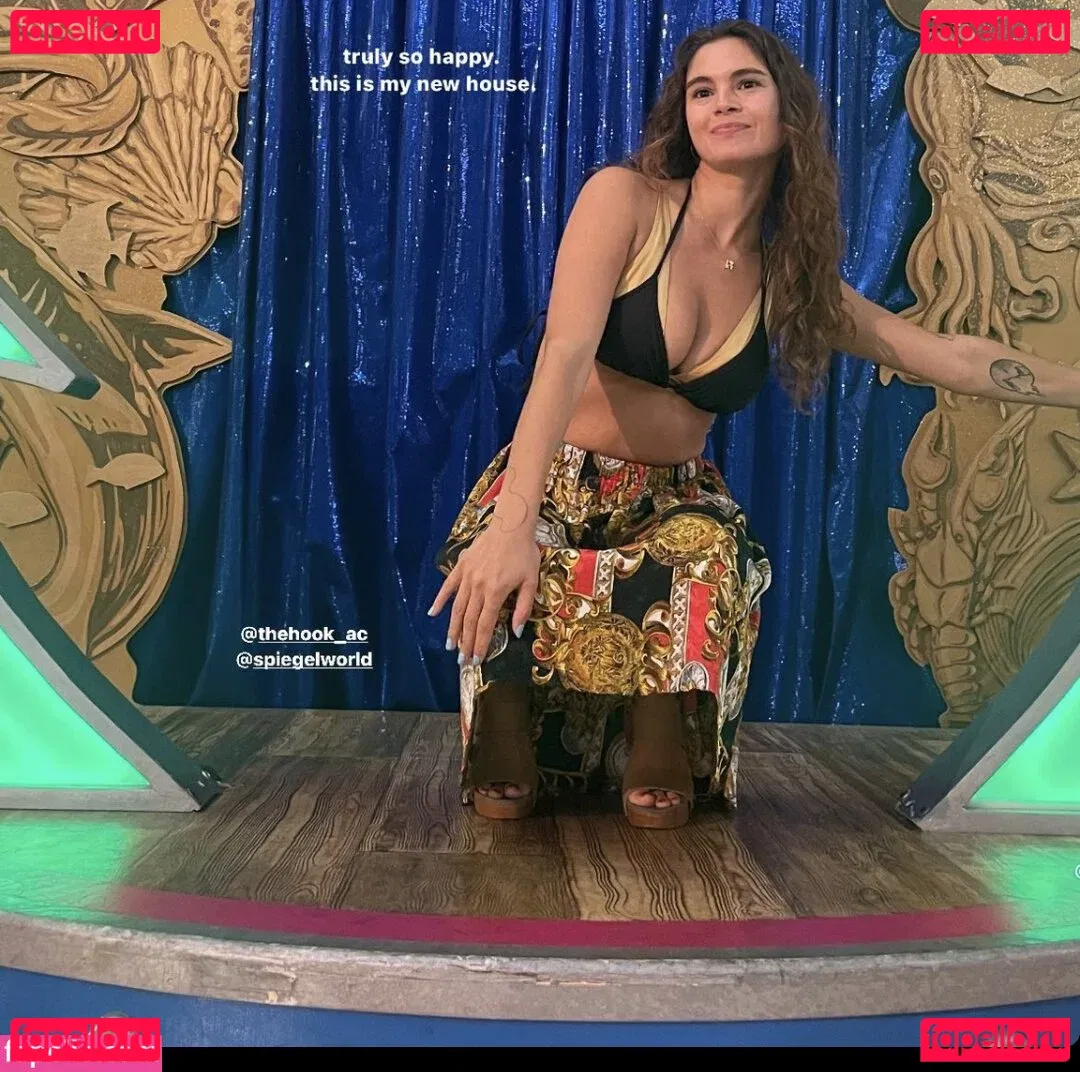 Emily Bonani Onlyfans Photo Gallery 