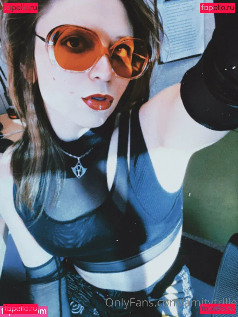 amythrill Onlyfans Photo Gallery 