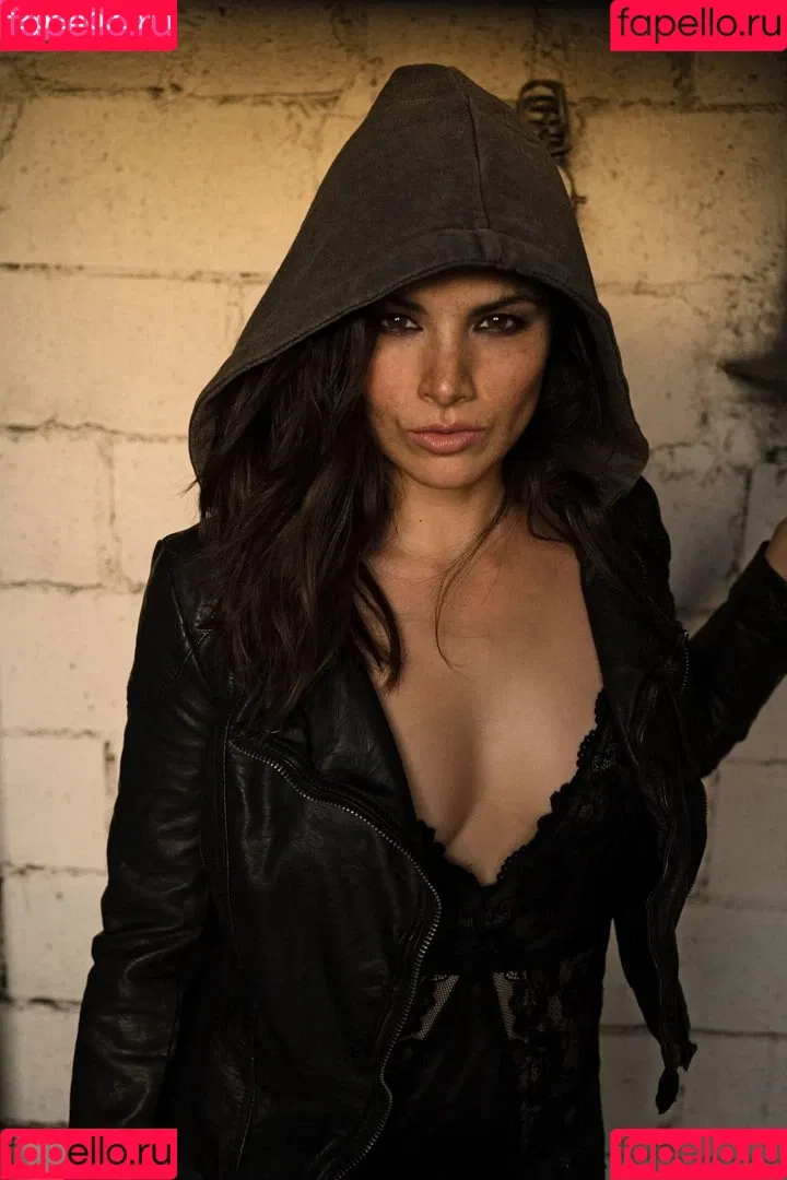 Katrina Law Onlyfans Photo Gallery 