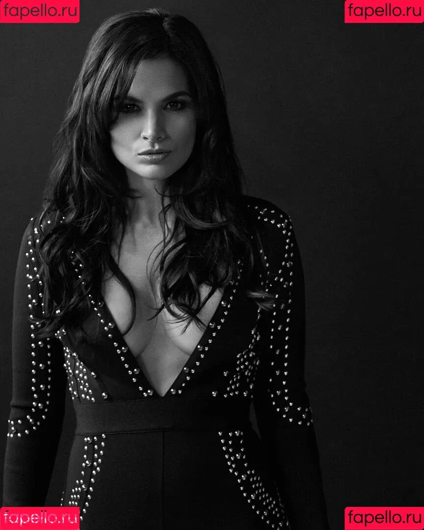 Katrina Law Onlyfans Photo Gallery 