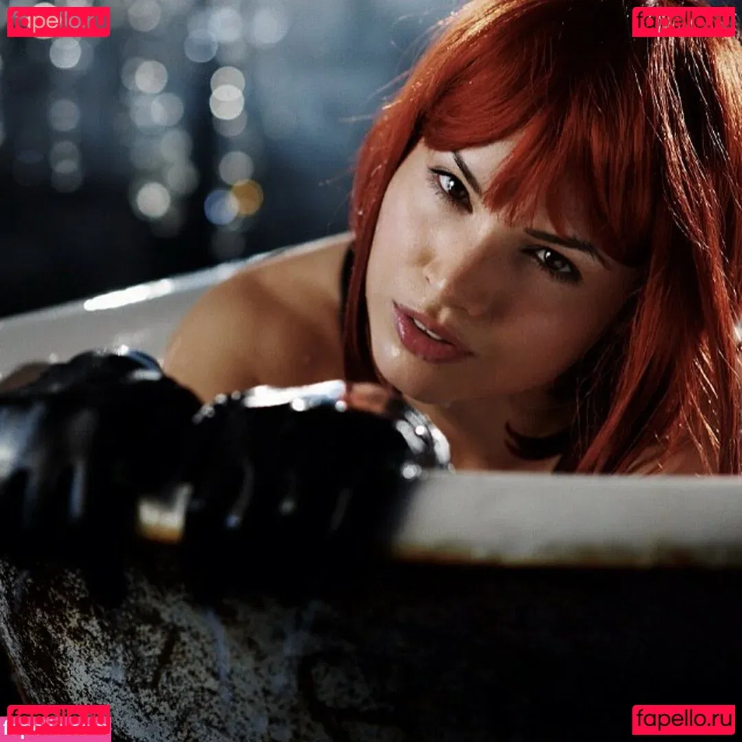 Katrina Law Onlyfans Photo Gallery 