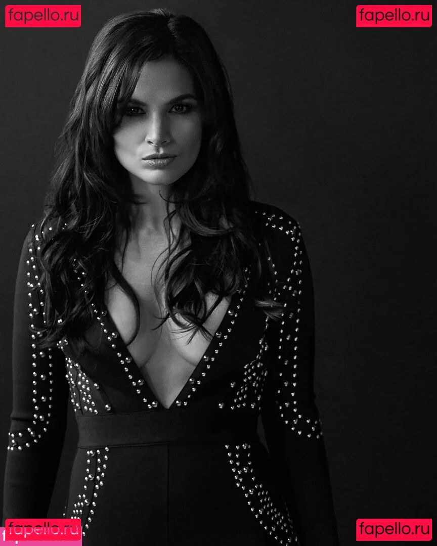 Katrina Law Onlyfans Photo Gallery 