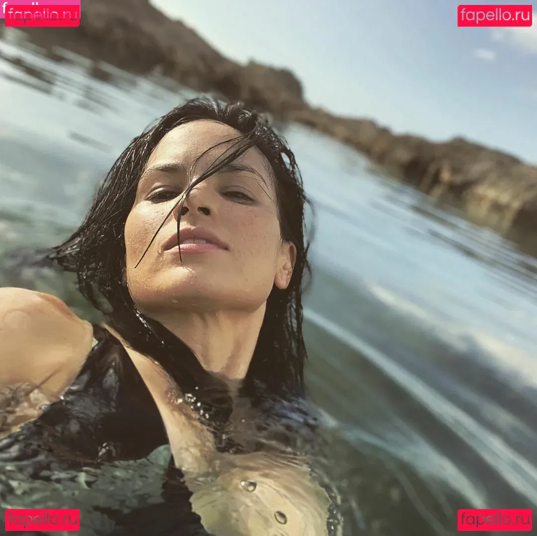 Katrina Law Onlyfans Photo Gallery 