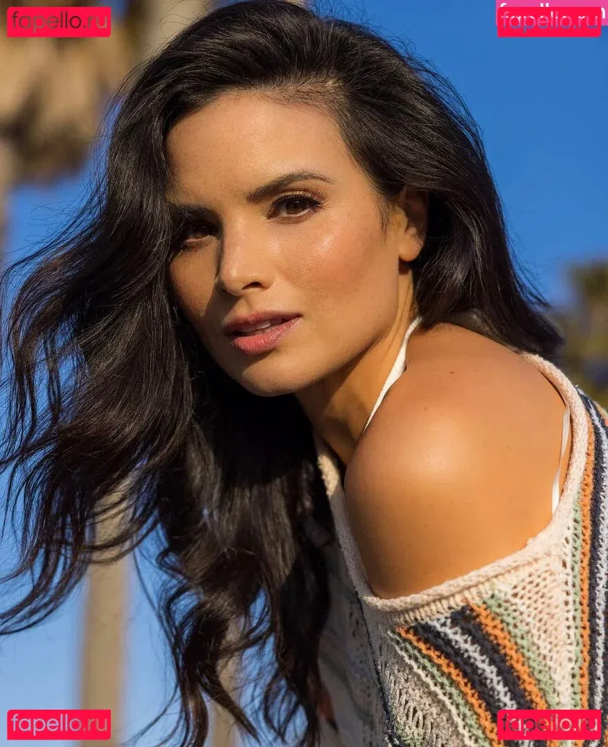 Katrina Law Onlyfans Photo Gallery 