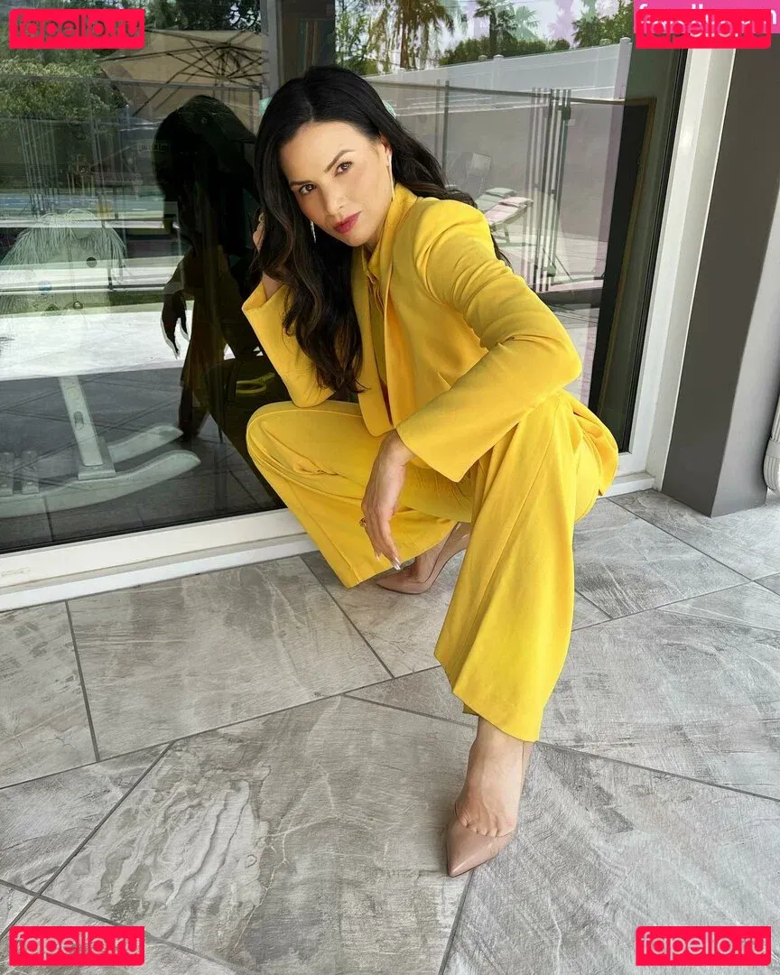 Katrina Law Onlyfans Photo Gallery 