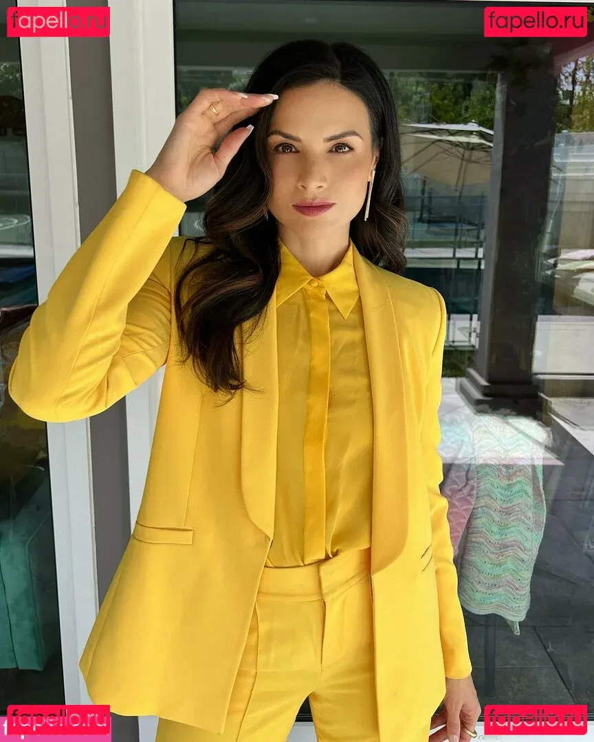 Katrina Law Onlyfans Photo Gallery 