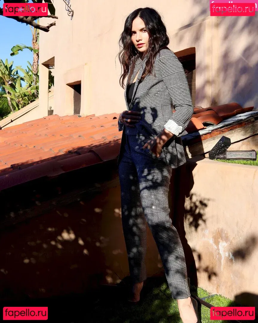 Katrina Law Onlyfans Photo Gallery 