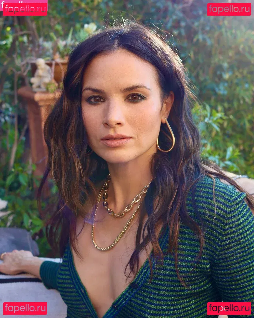 Katrina Law Onlyfans Photo Gallery 