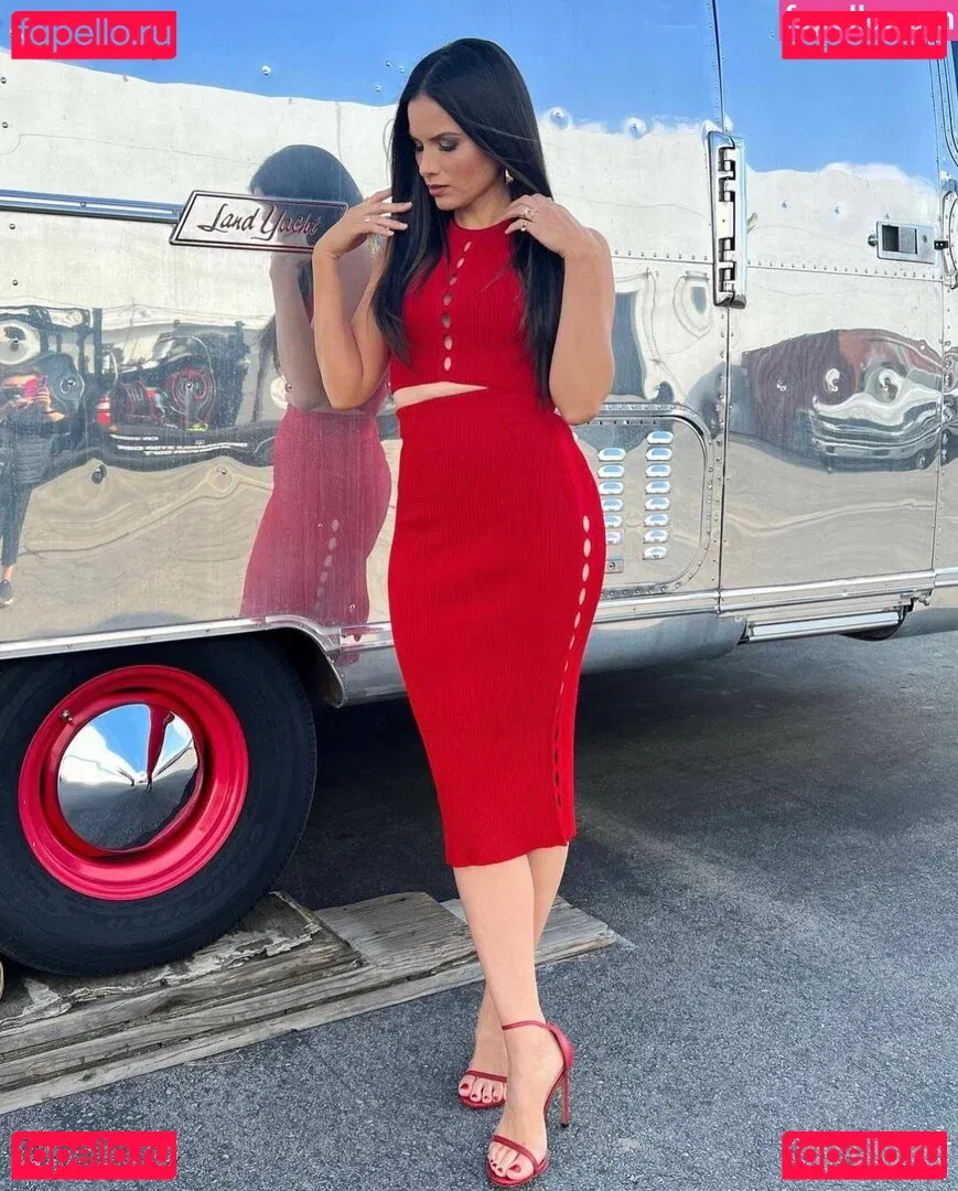 Katrina Law Onlyfans Photo Gallery 