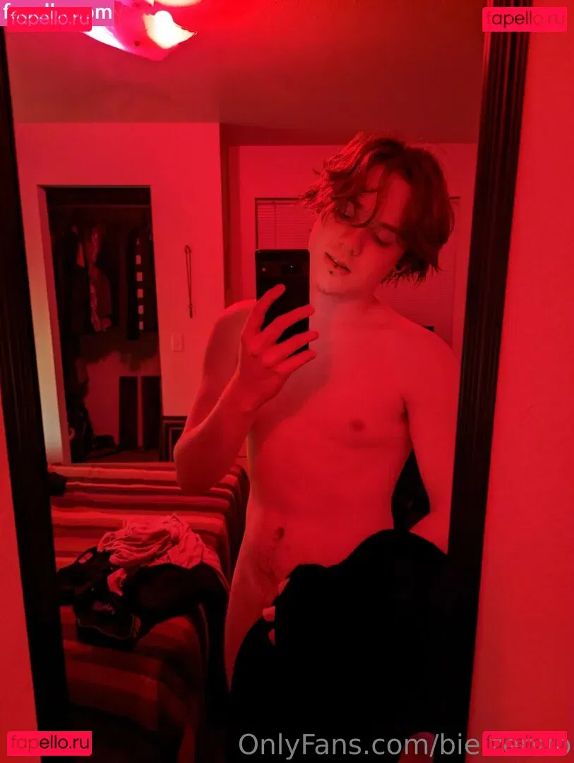 bielzebub Onlyfans Photo Gallery 