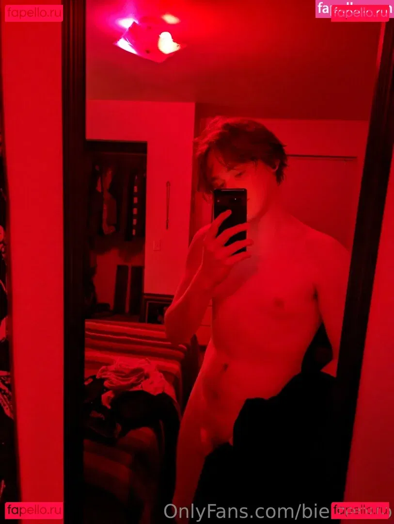 bielzebub Onlyfans Photo Gallery 