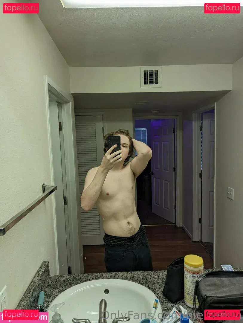 bielzebub Onlyfans Photo Gallery 