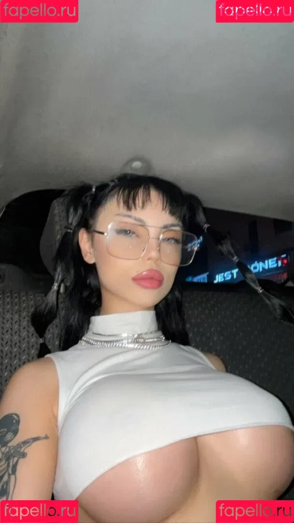 yeahmur Onlyfans Photo Gallery 