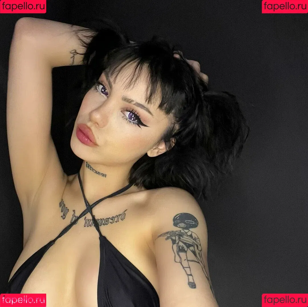 yeahmur Onlyfans Photo Gallery 