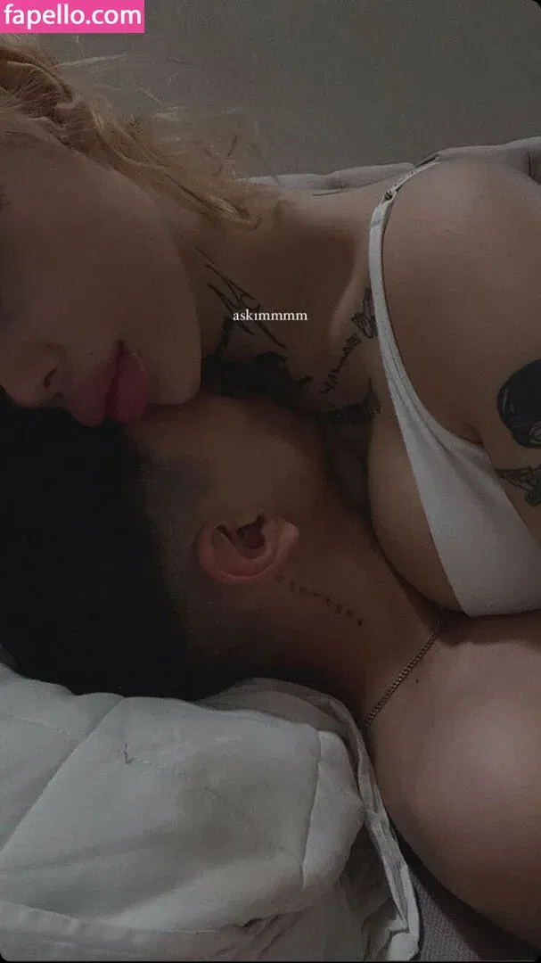 yeahmur Onlyfans Photo Gallery 