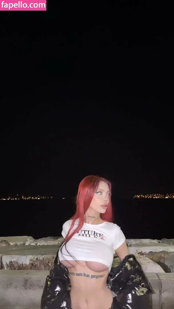 yeahmur Onlyfans Photo Gallery 