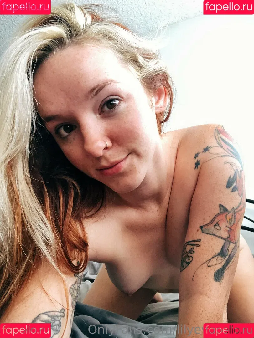 LilyEvans Onlyfans Photo Gallery 