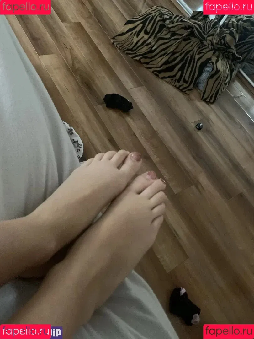 Charlotte Pickering Onlyfans Photo Gallery 