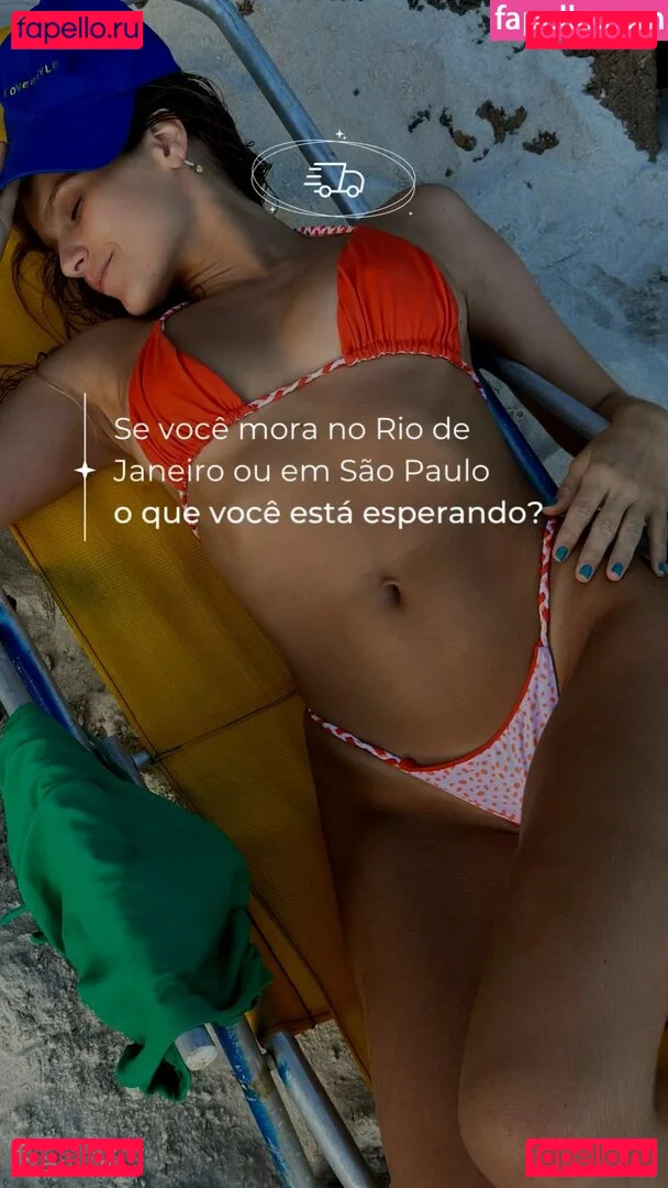 Isabella Santoni Onlyfans Photo Gallery 