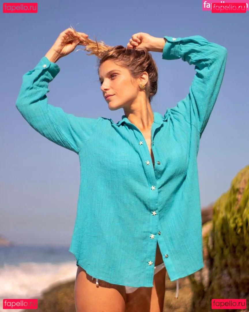 Isabella Santoni Onlyfans Photo Gallery 