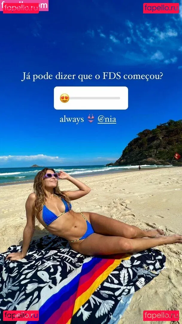 Isabella Santoni Onlyfans Photo Gallery 