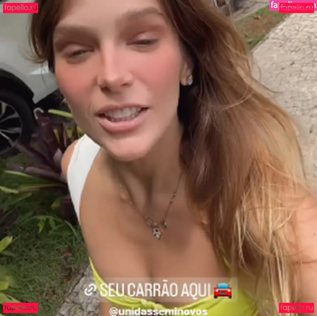 Isabella Santoni Onlyfans Photo Gallery 