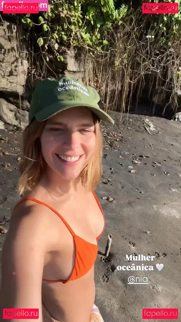 Isabella Santoni Onlyfans Photo Gallery 